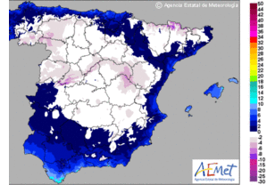Cielos poco nubosos y temperaturas mínimas en ligero descenso en Andalucía 