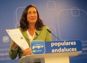 Dolores López pide que la Junta tome ejemplo de la reacción de Rajoy ante las tarjetas opacas