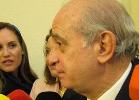El ministro del Interior garantiza que la Guardia Civil estará "especialmente presente y visible" en Almadén  