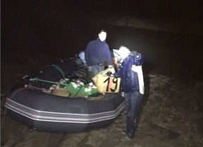 Tres detenidos en Cádiz en una embarcación con más de 2.500 kilos de hachís