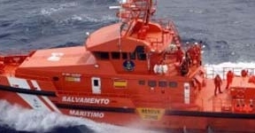 Interceptadas dos pateras con 40 inmigrantes a bordo en aguas de Carboneras (Almería) y La Rábita (Granada)