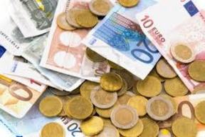 Las administraciones públicas andaluzas mantienen 641 millones de deuda con los autónomos hasta noviembre  