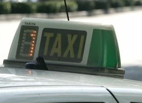 Sancionados 43 taxis 'piratas' en el primer trimestre con multas de hasta 4.600 euros