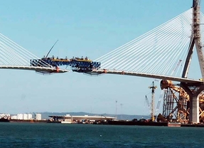 Pastor anuncia que las obras del segundo puente sobre la bahía estarán terminadas "en agosto"
