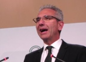 Díaz se reunirá con Maíllo en las próximas semanas, cuando la Junta acometerá un "vendaval legislativo de más voltaje"