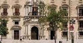 El TSJA anula una plaza de catedrático otorgada al "candidato doméstico"
