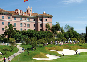 El club de golf Villa Padierna promociona en Alemania el Triángulo de Oro como destino de lujo