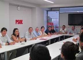 El PSOE iniciará una campaña en los ayuntamientos y las CCAA para frenar la reforma electoral del PP