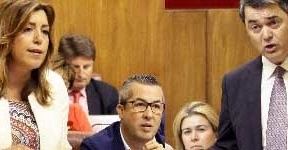Díaz reitera su 'compromiso' andaluz y PP-A pide 'menos partido'