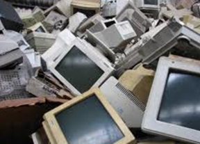 La Junta recoge casi 20.000 toneladas de residuos electrónicos en Andalucía 
