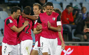 El Málaga alcanza la 'Champions' con tres golazos en Getafe (1-3)