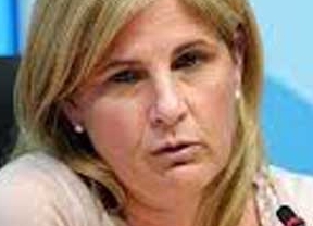 La alcaldesa de Jerez insta a las familias a pedir ayudas para pagar el agua