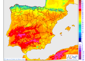 Levante muy fuerte en Cádiz, mínimas en ascenso y máximas sin cambios