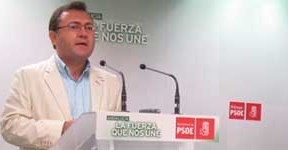 El PSOE-A asegura que irán a todos los debates y recuerda que 