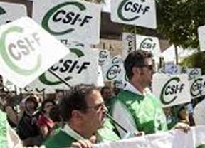 Movilizaciones por la 'desaparición' de 871 vacantes del concurso de traslados de personal docente