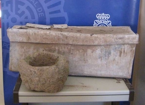 La Policía Nacional recupera en Jaén dos piezas de época romana "de incalculable valor"