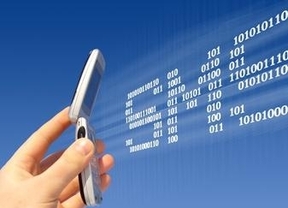 FACUA denuncia a cuatro empresas por fraude en los envíos de SMS