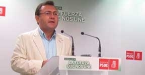 El PSOE-A reclama a Moreno que antes de pedir transparencia a los demás 