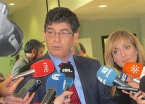 Valderas: Díaz está 'comprometida, no maniatada' por IULV-CA