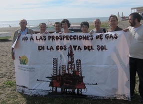 IU asegura que "seguirá luchando" contra las prospecciones en el litoral, que "no traerán empleo a Málaga"