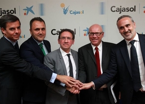 CaixaBank vende el CB Sevilla a un grupo de inversión estadounidense