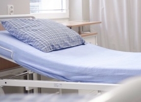 El 49% de los hospitales y el 27% de las camas en Andalucía pertenecen al sector hospitalario privado
