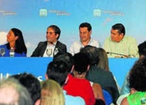 Moreno reclama a la Junta que rebaje la presión fiscal 'como ha hecho el Gobierno de España'