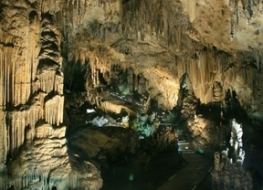 La Cueva de Nerja homenajea a su primer fotógrafo