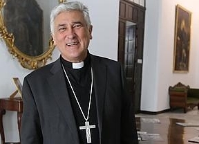 El obispo de Cádiz y Ceuta considera "evidente" que hay "una llamada social a una política más cercana y creíble"