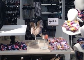 Nueve de cada diez consumidores cree que las autoridades no les protegen frente a fraudes en rebajas, según Facua