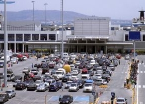 Los puertos de Algeciras y Tarifa registraron casi 1,7 millones de pasajeros en la OPE