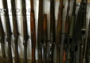 Registros y detenciones en 4 provincias por una trama de venta de armas