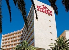 El Gran Hotel de Almería cierra sus puertas para afrontar una 