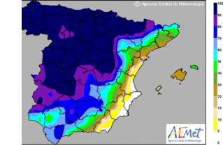 Rachas muy fuertes de viento de componente este en Andalucía