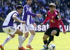 El Valladolid (1-0) huye del descenso a costa del Almería