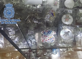 Cae en Córdoba un entramado que distribuía joyas falsas de conocidas marcas vía Internet