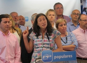 El PP-A reta a Díaz a decir 'si está al lado de pueblo'