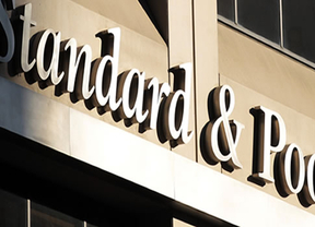 S&P ratifica el 'rating' de Andalucía y lo mantiene al borde del 'bono basura'