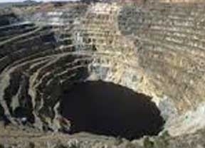Gobierno y Junta se citan mañana para analizar la reapertura de la mina de Aznalcóllar