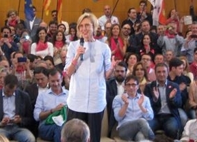 Rosa Díez en Málaga advierte de que "no nos van a callar" ante la corrupción y defiende "el patriotismo constitucional"