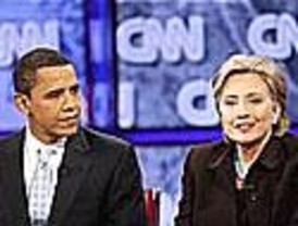 Dimite la directora de campaña de Clinton, Patti Solis Doyle ante la presión del 'efecto Obama'