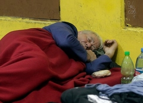 Ayuntamientos andaluces ponen en marcha sus dispositivos para atender a personas sin hogar ante la alerta por frío