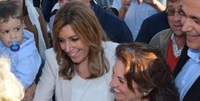 Susana Díaz prevé una victoria amplia y pactar 'solo con los andaluces'