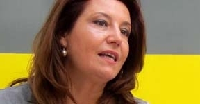 Crespo considera que la Policía no tiene por qué 'parar' sus investigaciones en periodo electoral