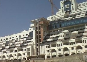 El CGPJ archiva una queja contra los jueces del pleito sobre la licencia del hotel Algarrobico