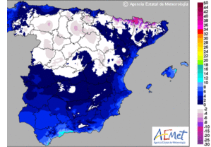 Cielos poco nubosos y temperaturas en descenso en Andalucía