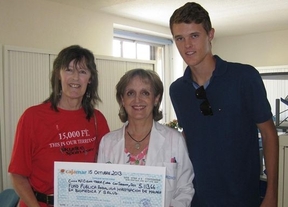 Una paciente británica recauda más de 5.000 euros para la investigación de la leucemia  