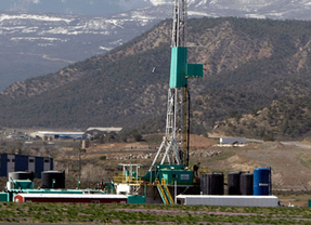 IULV-CA pide la comparecencia en Pleno de Luis Planas para exponer la opinión de la Junta sobre el 'fracking'