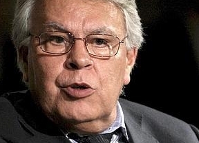Felipe González: Nunca habría aceptado la marcha de Chaves y Griñán como condición