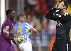 El Real Madrid bate en Málaga (1-2) su récord de victorias seguidas